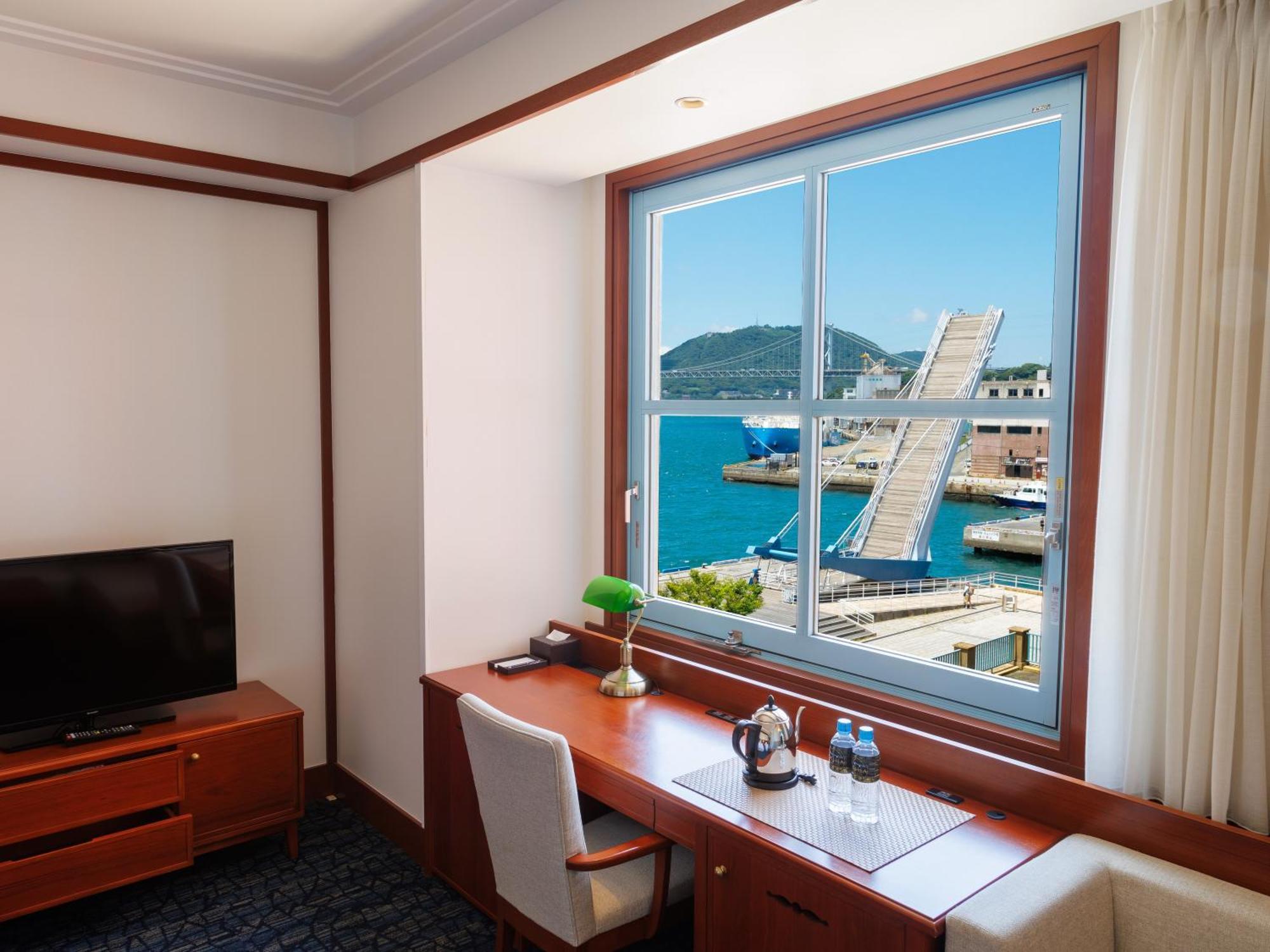 Premier Hotel Mojiko Китакюсю Экстерьер фото